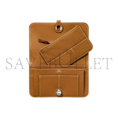 HERMÈS PASSPORT HOLDER H043070CK37 (20*12.5*3cm)